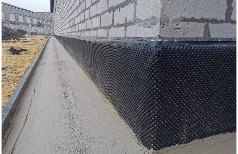 Ефективна гідроізоляція фундаменту як гарантія довговічності будівлі