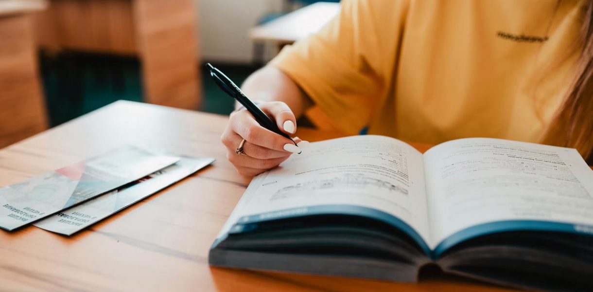 Школа чешского языка: как выбрать курсы и что важно учитывать при обучении